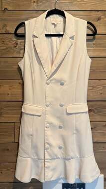 Skies Are Blue Ivory Sleeveless Double Breasted Blazer Dress Ruffle Hem XS